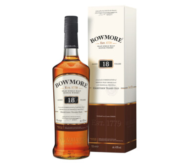 Bowmore 18 Years Islay Single Malt Scotch Whisky